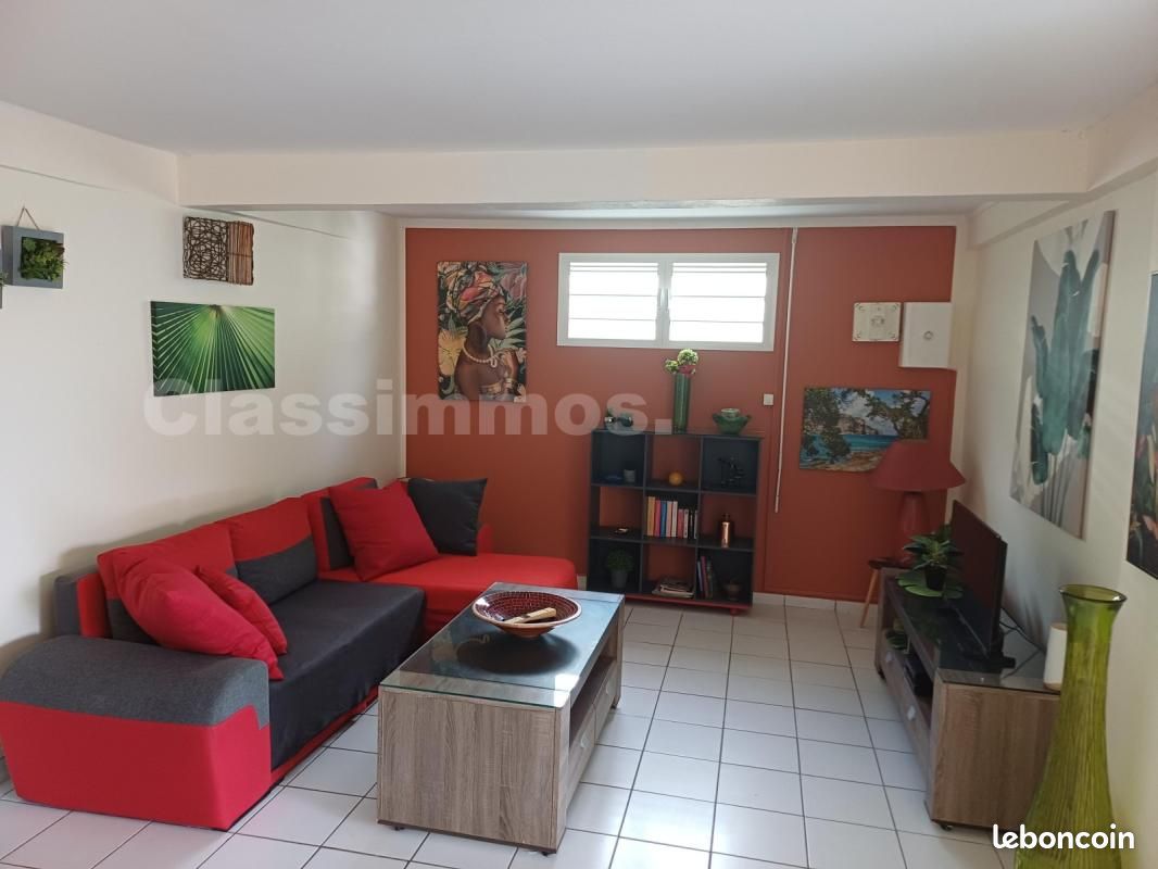 Appartement 3 pièces 70 m² · à Sainte-Anne · 70 m² · 1 400 €/mois