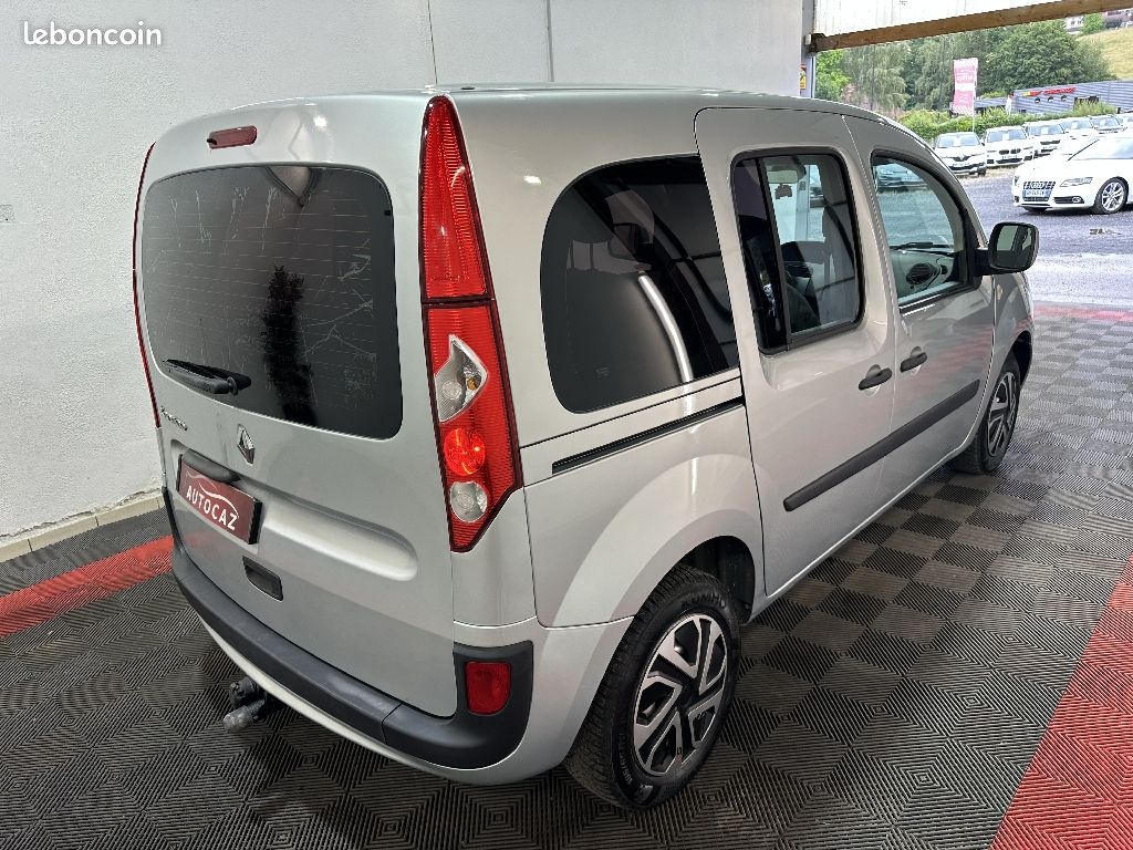 Renault Kangoo 1.6 16V 105 Privilège (image 8)