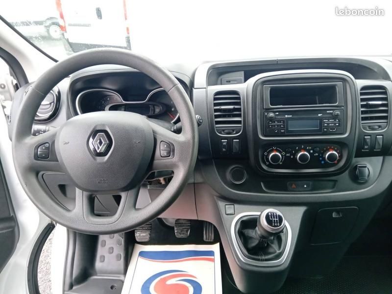 Renault Trafic Fg 15 500 HT L1H1 2.0 dCi 120ch Grand Confort (image 10)