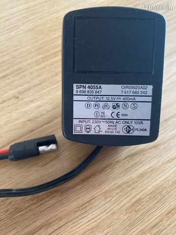ChargeurMotorola2700Portable