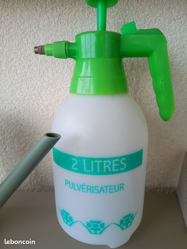 Arrosoirs plantes(2) (image 2)