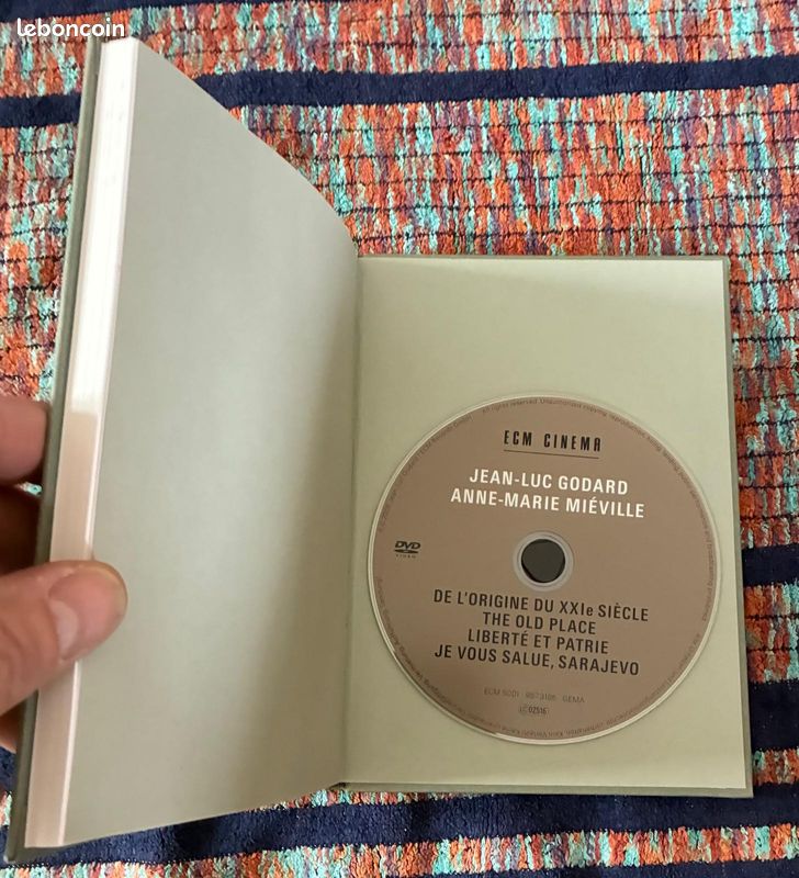 DVD / LIVRE - JEAN-LUC GODARD - Four Short Films - ETAT QUASI NEUF (image 2)