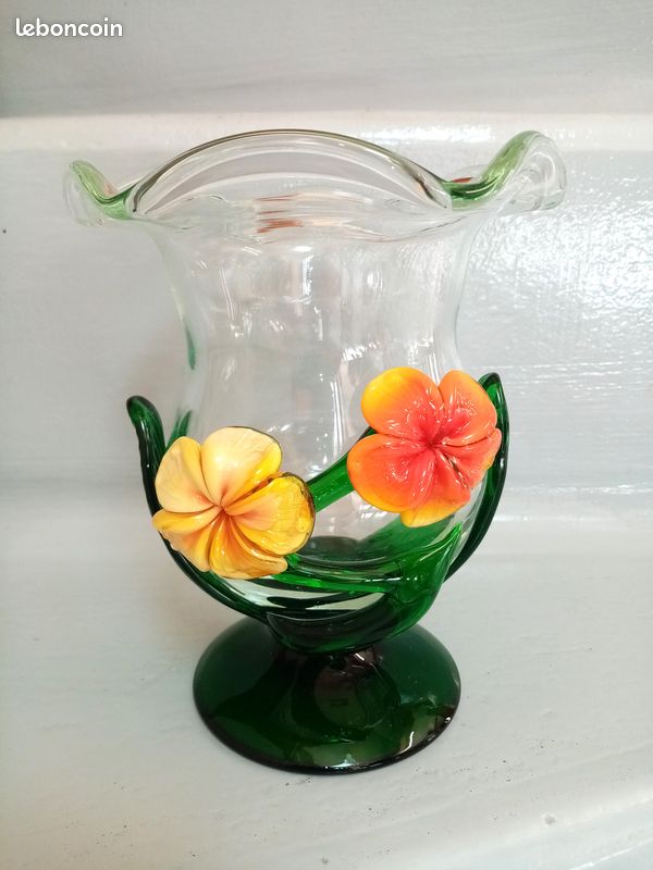 VASE SOUFFLÉ À la main papillon marque pontil papillon verre art noir vintage EUR 98,68