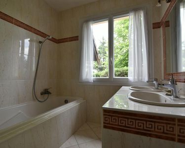 Maison 739 000 € - 183 m²