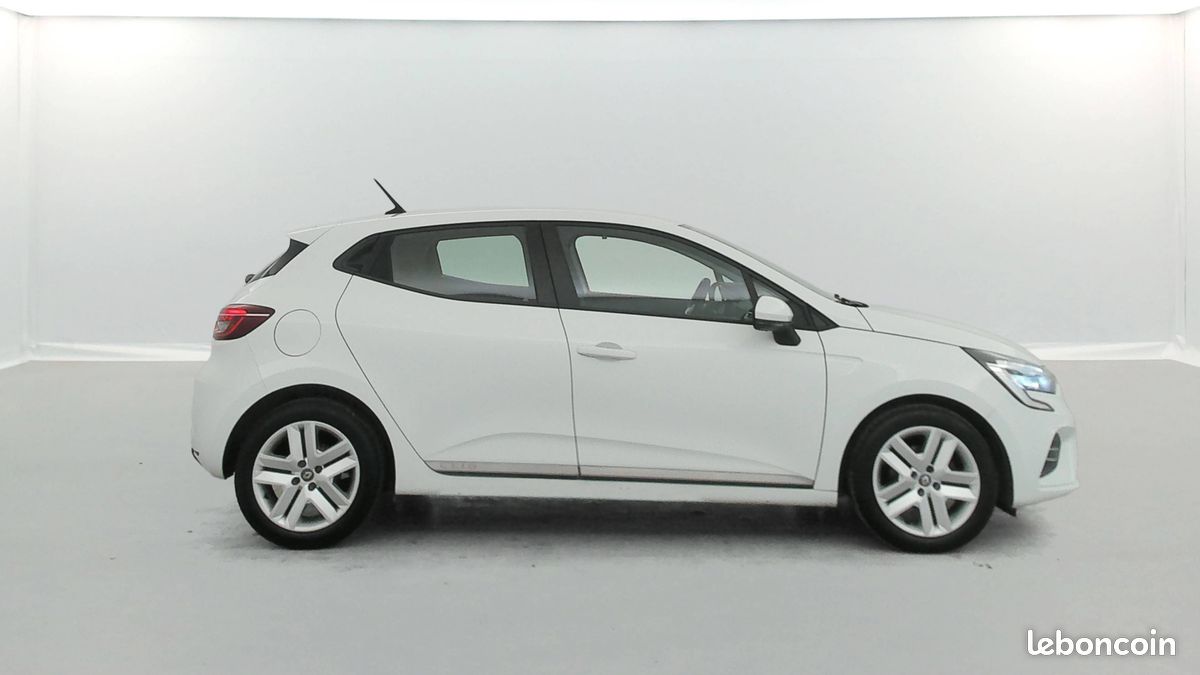 RENAULT Clio TCe 90 - 21 Business (image 6)