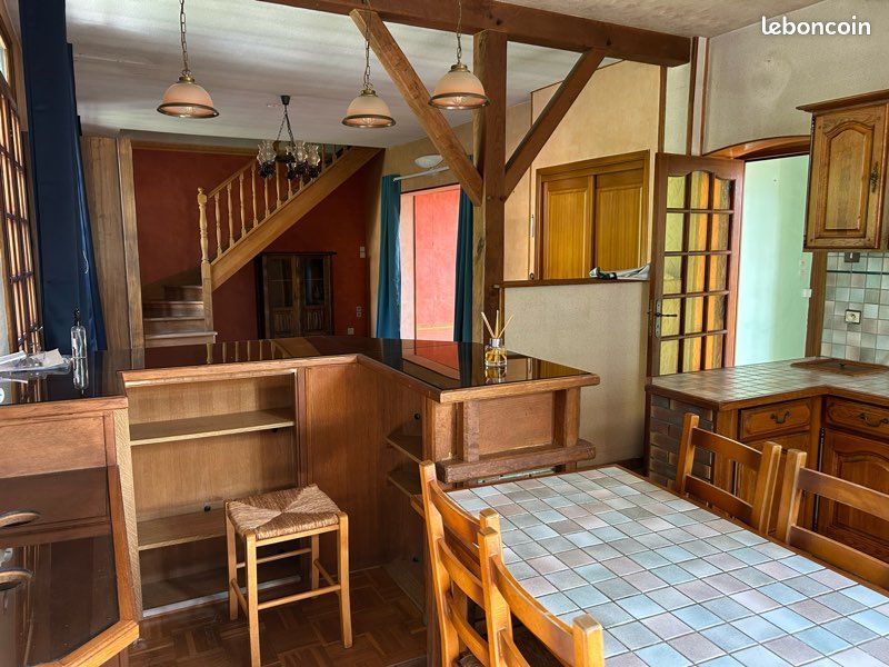 Maison 6 pièces 146 m² · à Renage · 146 m² · 215 000 €