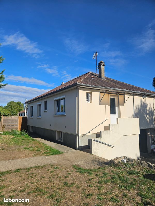 Maison 4 pièces 75 m² · à Évreux · 75 m² · 880 €/mois