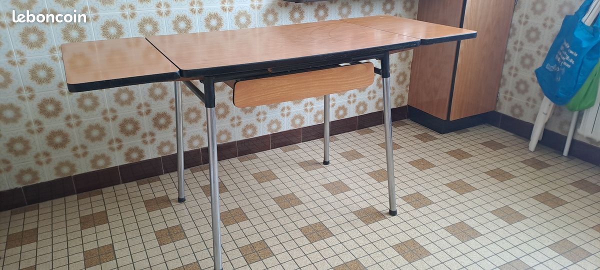 Table formica (image 2)