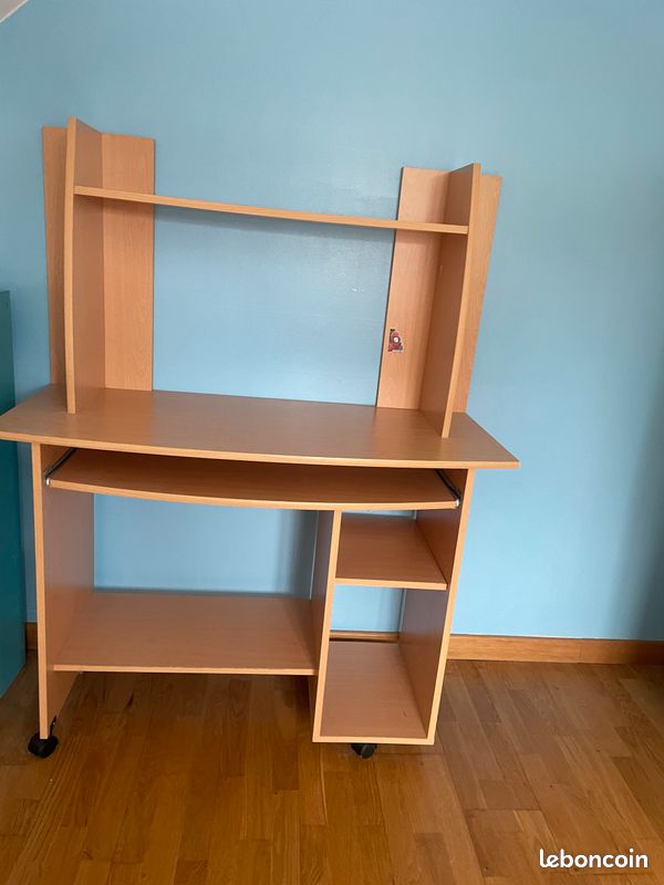 Bureau ordinateur (image 1)