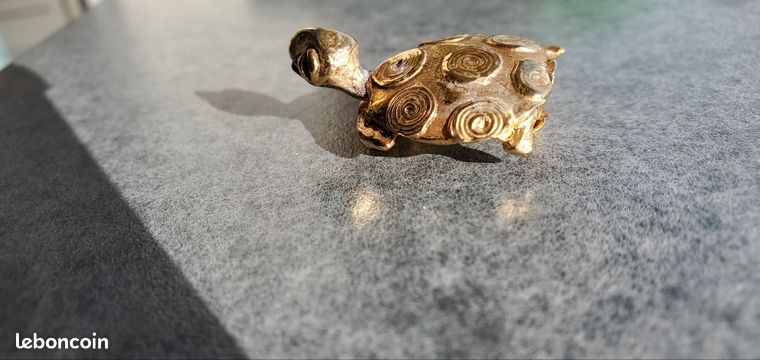 Broche Vintage Tortue En Résine Bleue - Bijou Ancien, Occasion, Style Rétro