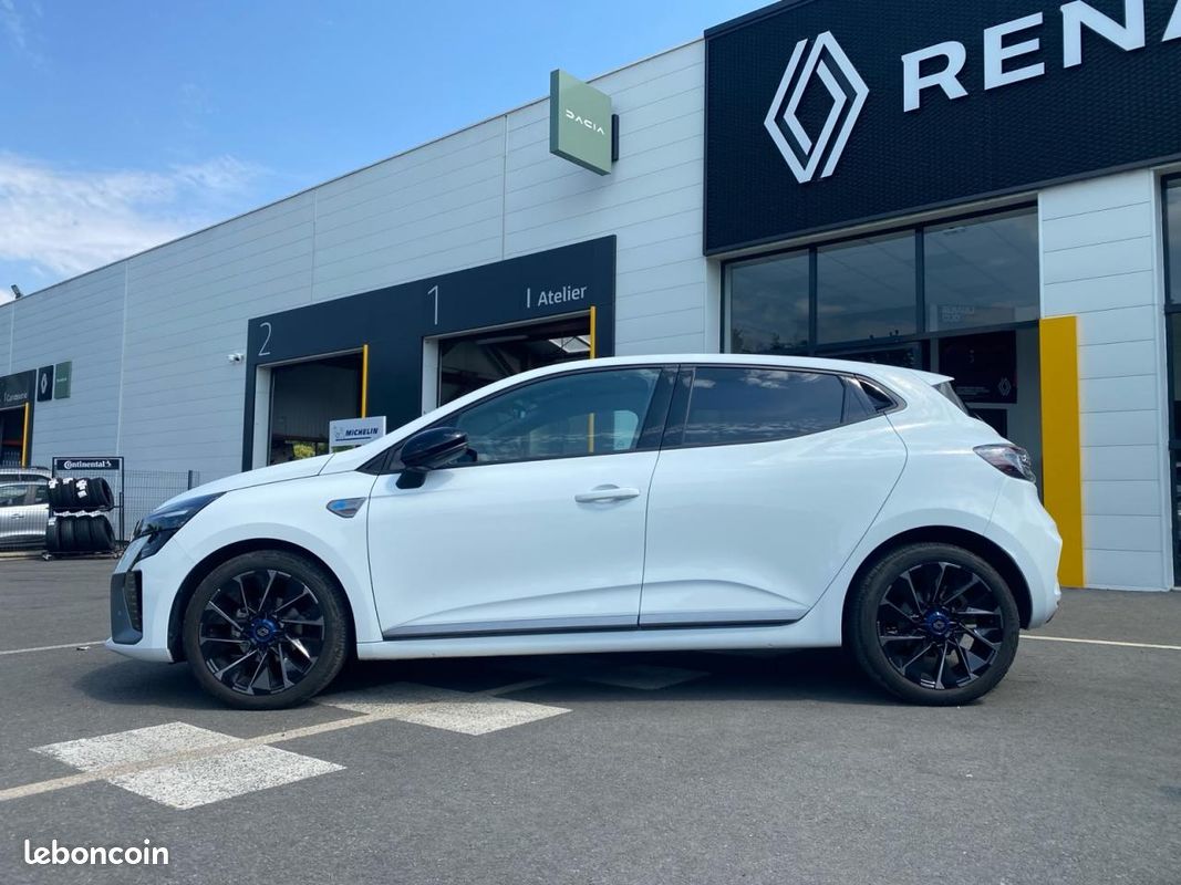 RENAULT CLIO 1.0 Tce - 90 V BERLINE Esprit Alpine PHASE 2 (image 4)