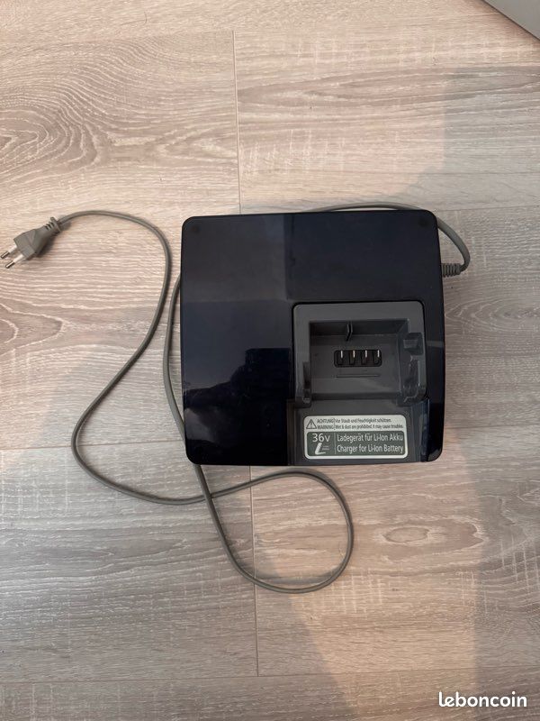 Chargeur Batterie vélo électrique Panasonic 4A (image 1)