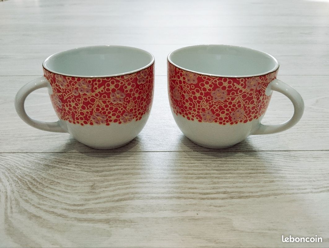 Lot de deux tasses (image 1)