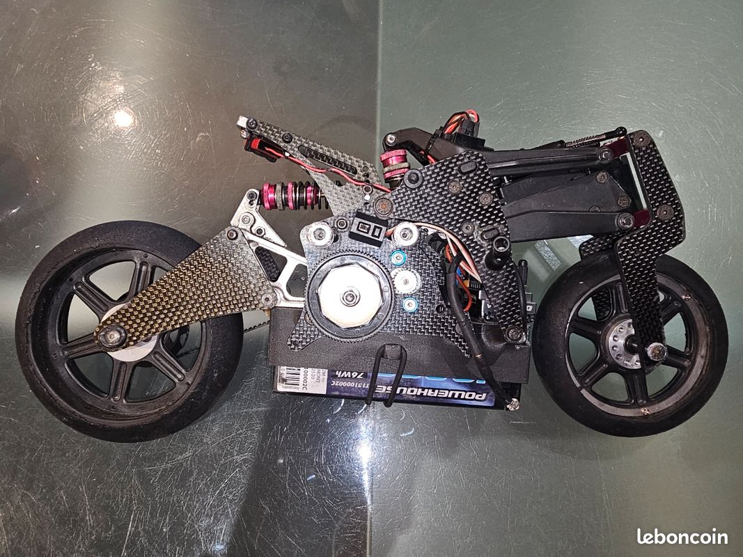 Moto Thunder Tiger SB5 Modélisme