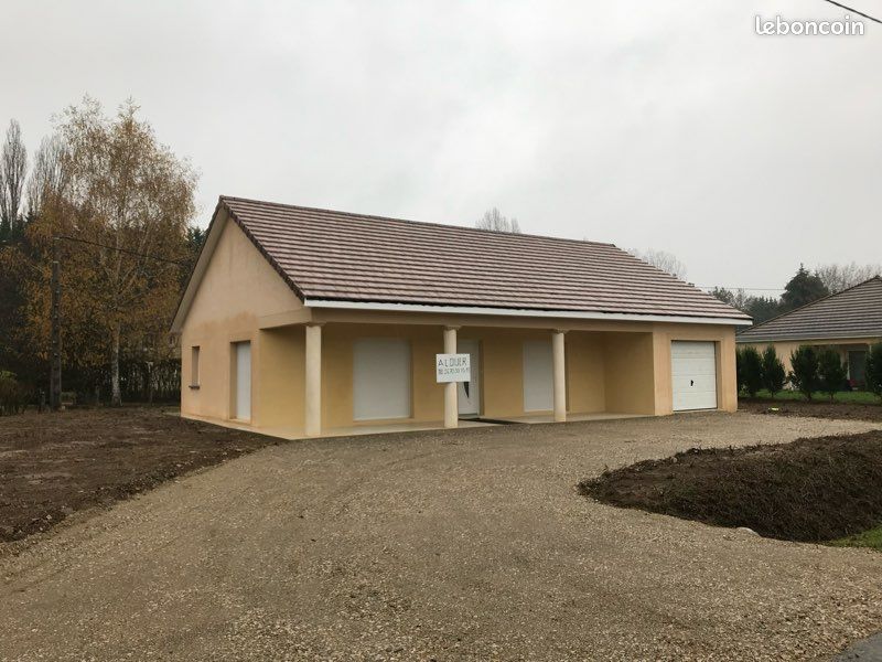 Maison 6 pièces 105 m² · à Courlaoux · 105 m² · 1 080 €/mois