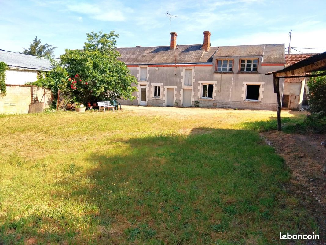 Maison 5 pièces 113 m² · à Cléry-Saint-André · 113 m² · 231 000 €
