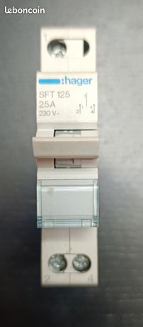 Inverseur modulaire 2 pôles 40A, point commun amont, I-0-II • HAGER