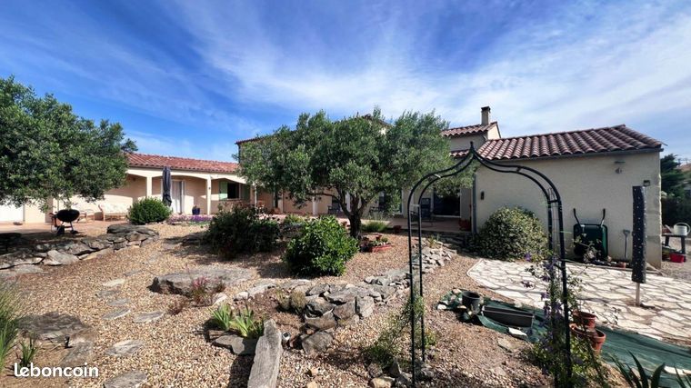 Villa 6 pièces 168 m²