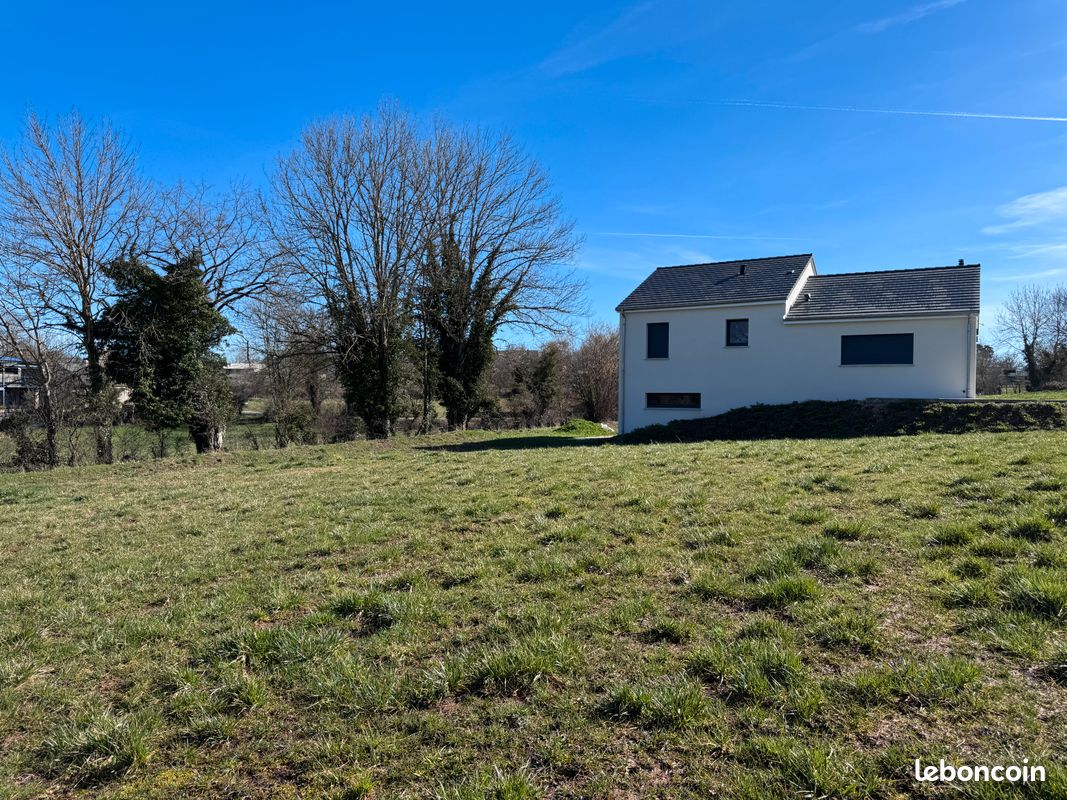 Terrain calme et prêt à construire à Olemps · 93 000 €
