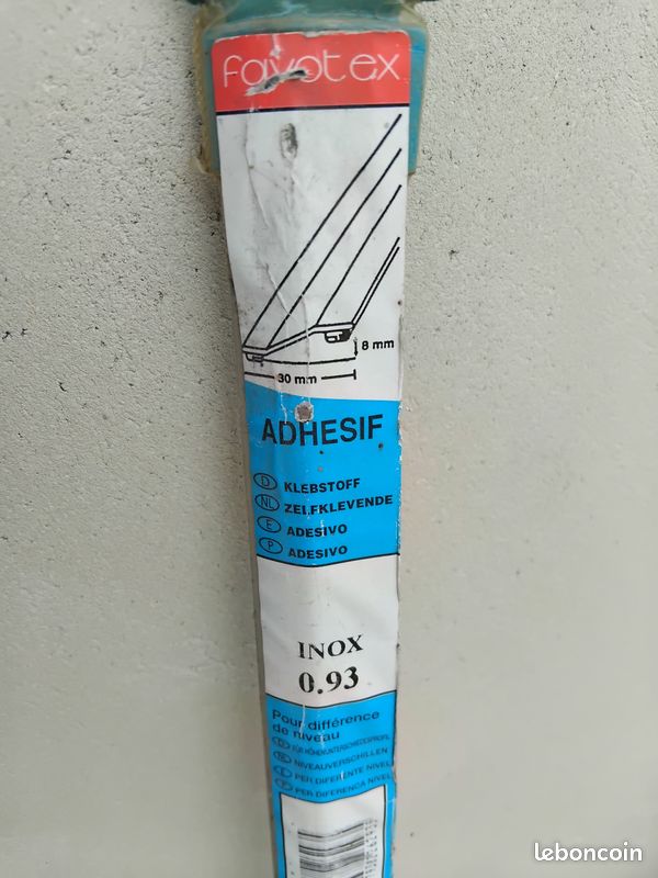 Barre de seuil inox adhésive (image 1)