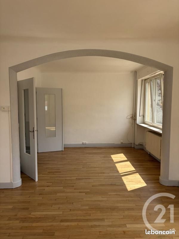 Maison 7 pièces 157 m² · à Jarny · 157 m² · 1 100 €/mois