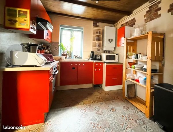 Vente Duplex poutres et pierres apparentes — 11