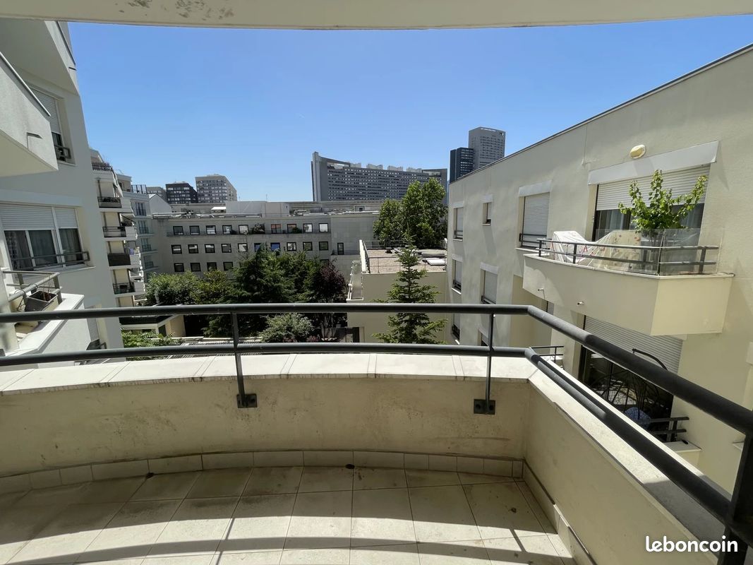 Appartement 3 pièces 75 m² · à Courbevoie · 75 m² · 579 000 €