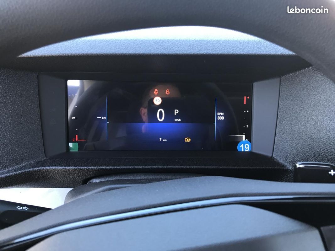 Opel vivaro fgn taille m bluehdi 180 s&s eat8 (image 20)