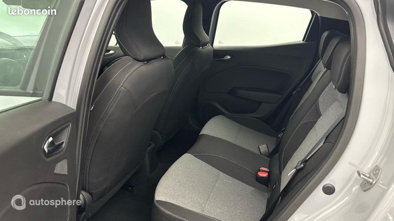 Renault Clio 1.5 Blue dCi 100ch Evolution - 24 (image 13)
