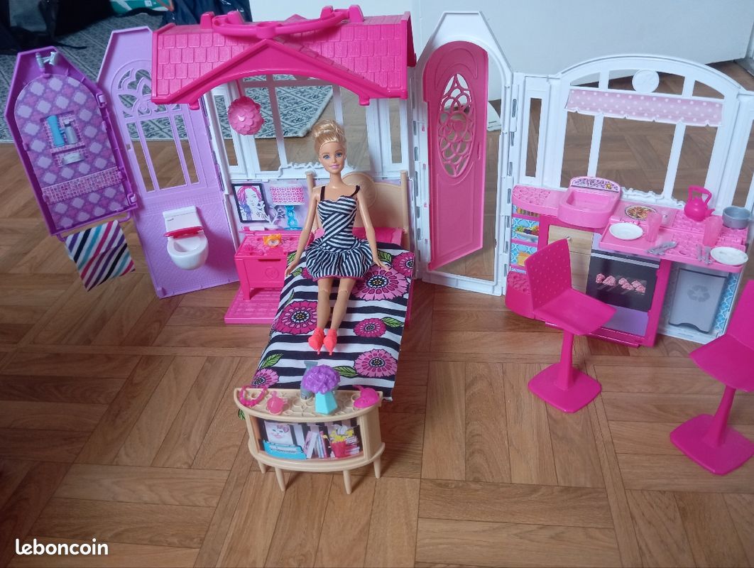 Maison barbie (image 3)