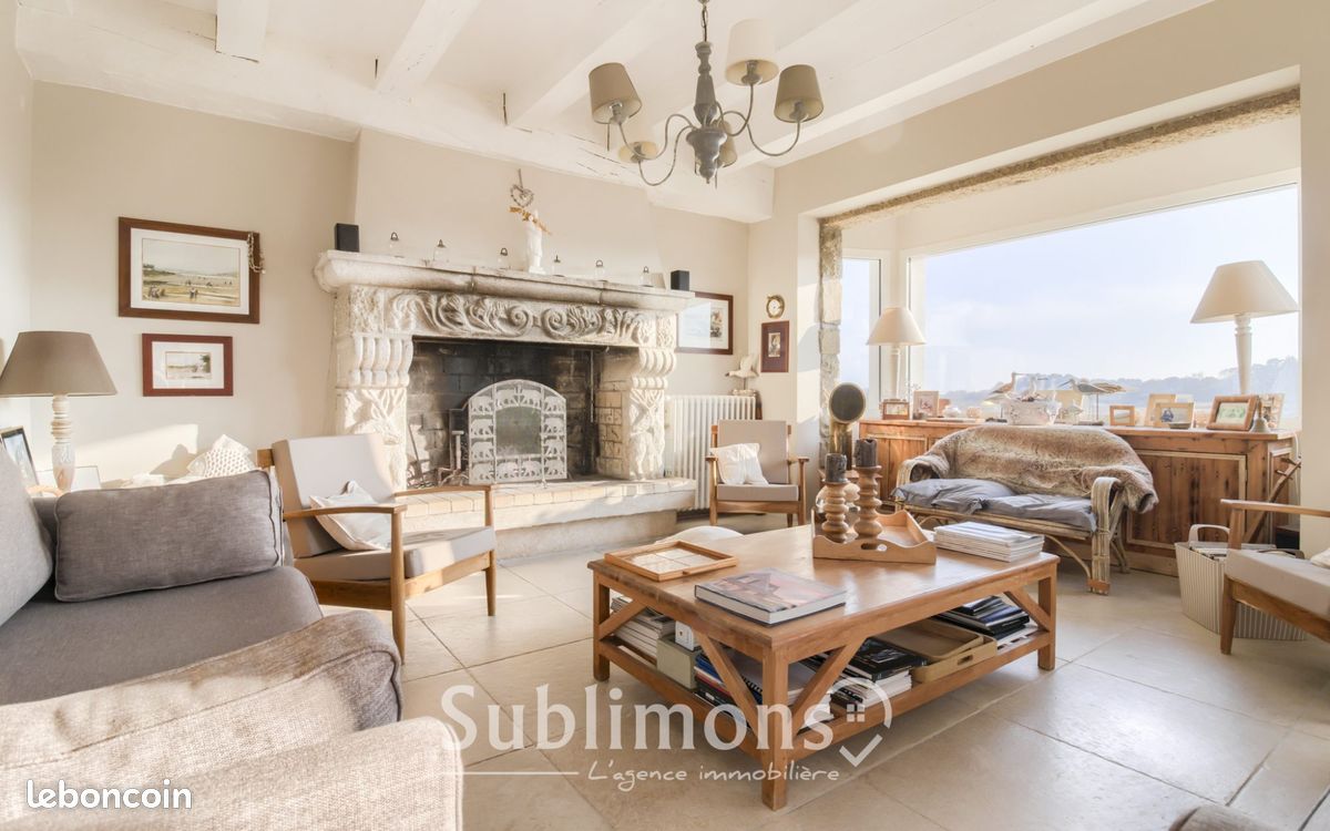 Maison 9 pièces 271 m² · à La Trinité-sur-Mer · 271 m² · 1 950 000 €
