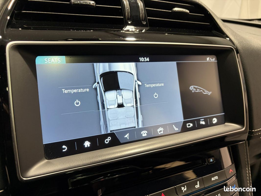 JAGUAR F-PACE 3.0i V6 Suralimenté 380 BVA Stop/Start AWD S (image 12)