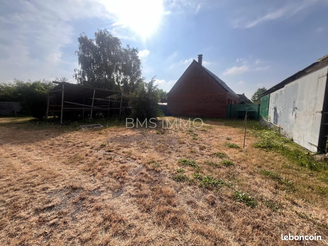 Terrain 477 m² Avelin · 119 500 €
