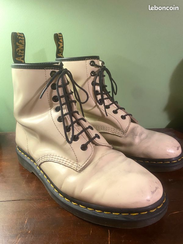 Dr. Martens 1460 crème – Pointure 44 – 8 trous (image 1)