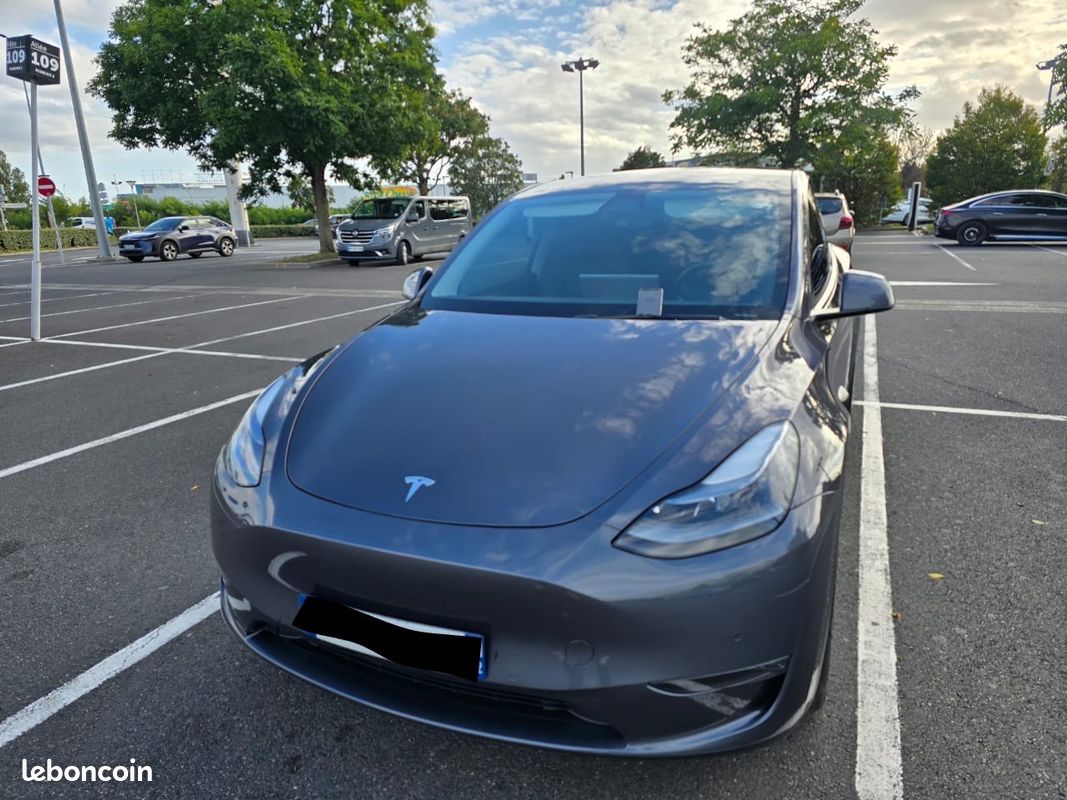 TESLA MODEL Y Grande Autonomie Dual Motor AWD Sièges chauffants - Voitures
