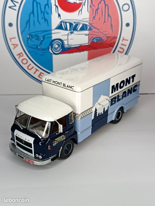 MAN 750 HO autocar blanc à bandes bleues (1967) - SNC