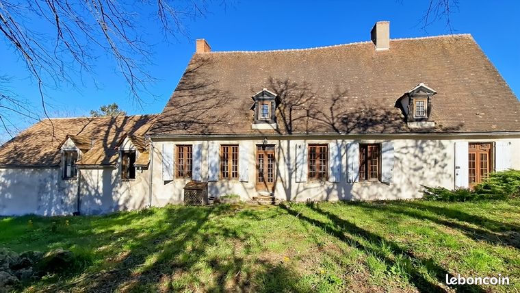 Maison 9 pièces 310 m²