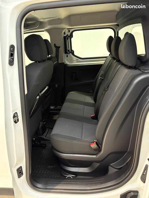 OPEL COMBO Life 1.5TDBlue 5PL UTILITAIRE NEUF CARPLAY 10.383KM (image 10)