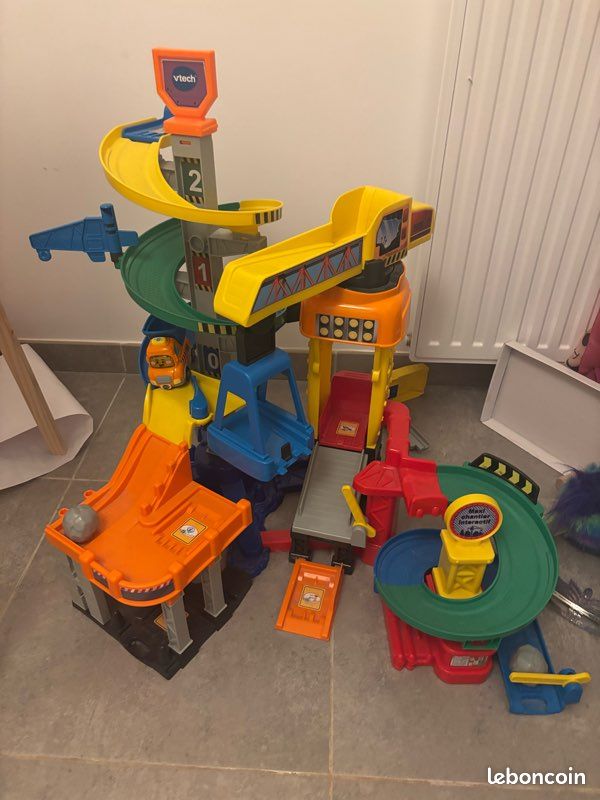 Garage VTech Tut Tut Bolides – Bon état (image 1)