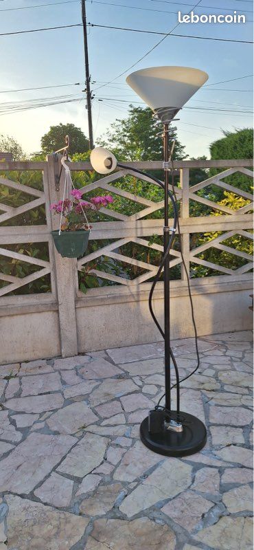 Lampadaire métal 2 lampes (image 1)