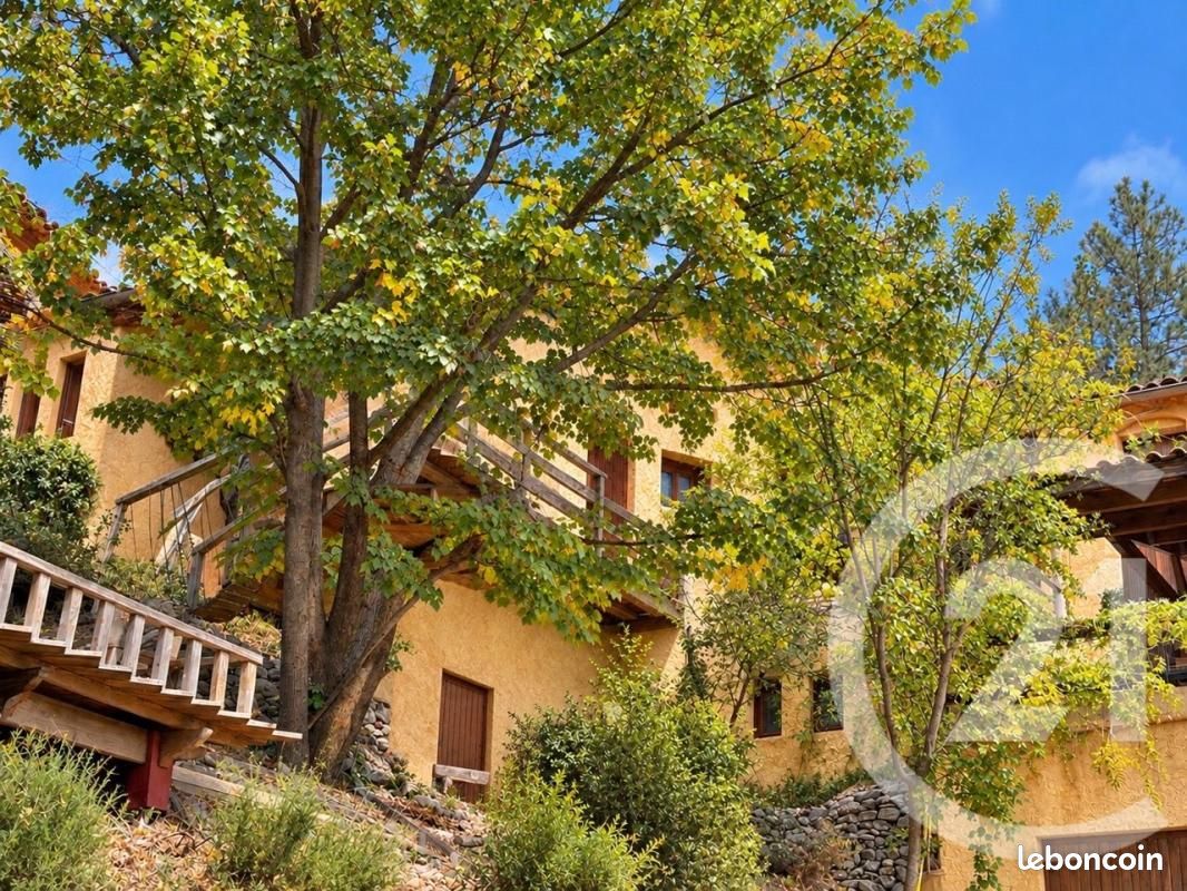Maison 6 pièces 147 m² · à Digne-les-Bains · 147 m² · 339 000 €