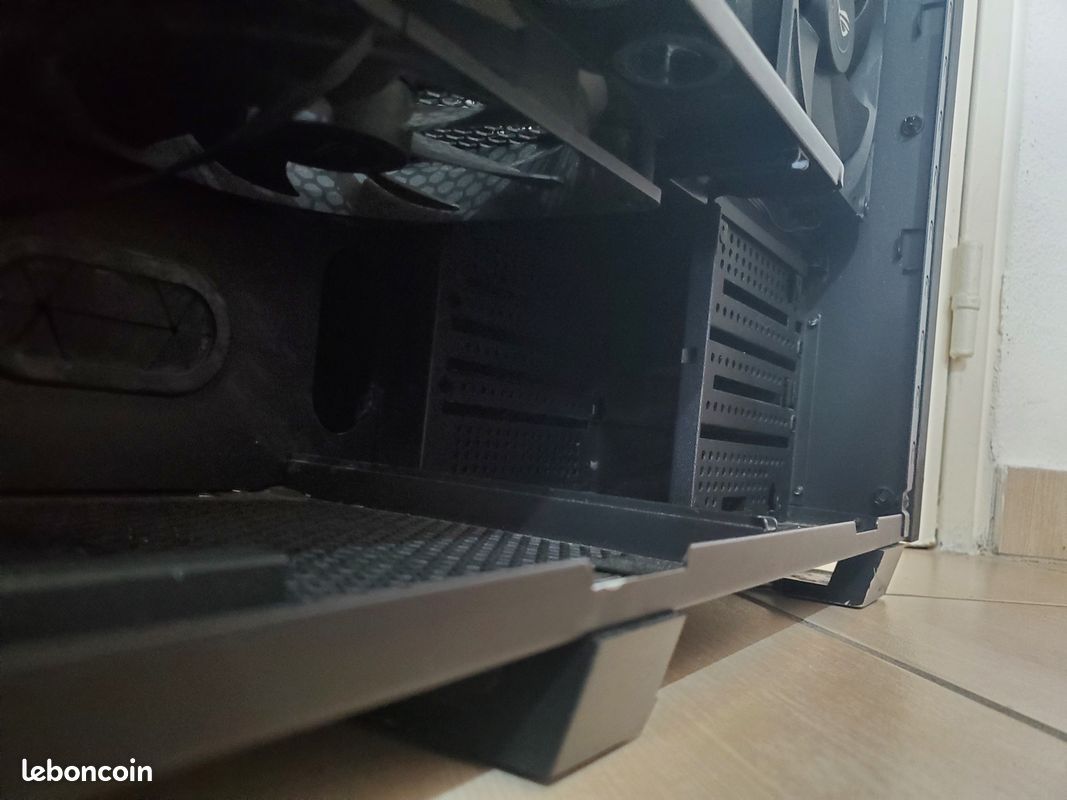 🖥️ Corsair Obsidian 800D – Grande tour idéale NAS / serveur 🗄️ (image 17)