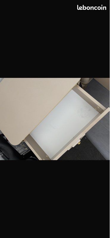 Table de chevet (image 3)