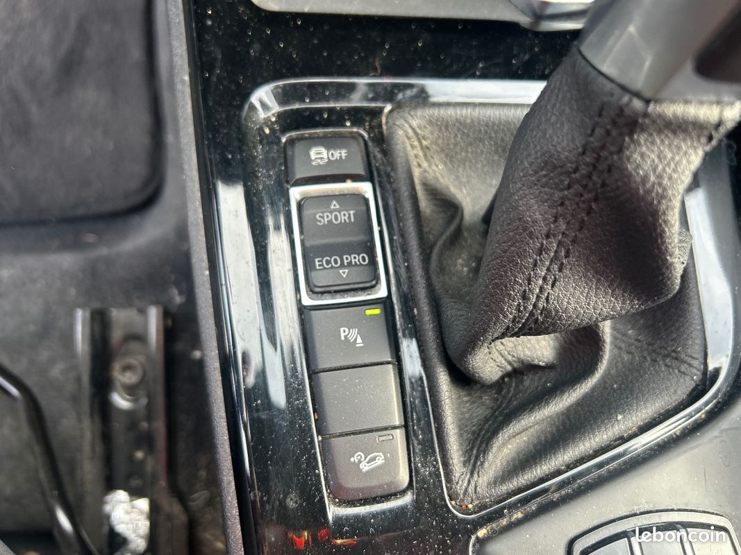 BMW X1 F48 xDrive 25d 231 ch BVA8 xLine - CAMERA DE RECUL - LIMITEUR REGULATEUR DE VITESSE (image 15)