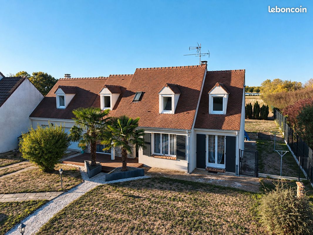 Maison 7 pièces 138 m² · à Maintenon · 138 m² · 315 000 €