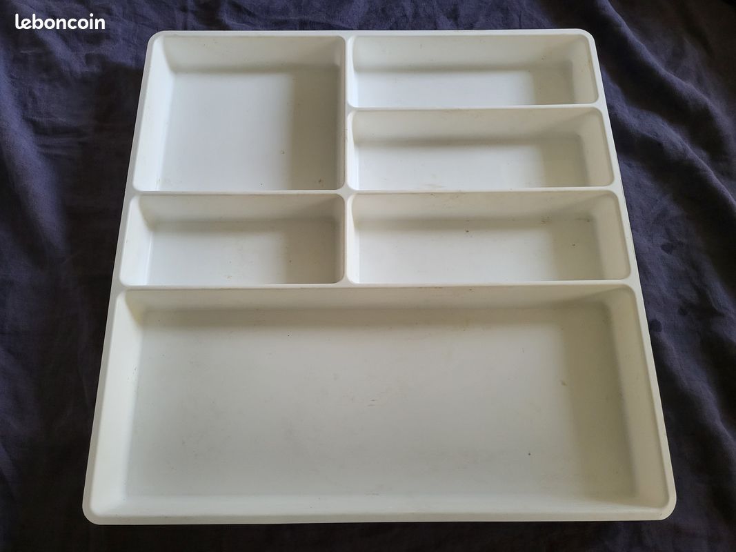 Range couverts blanc STÖDJA 51 x 50 (image 1)