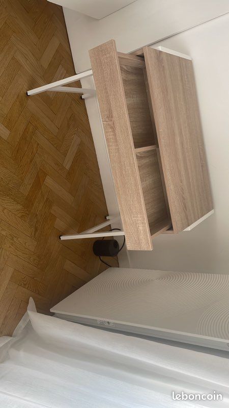 Bureau avec chaise (image 1)