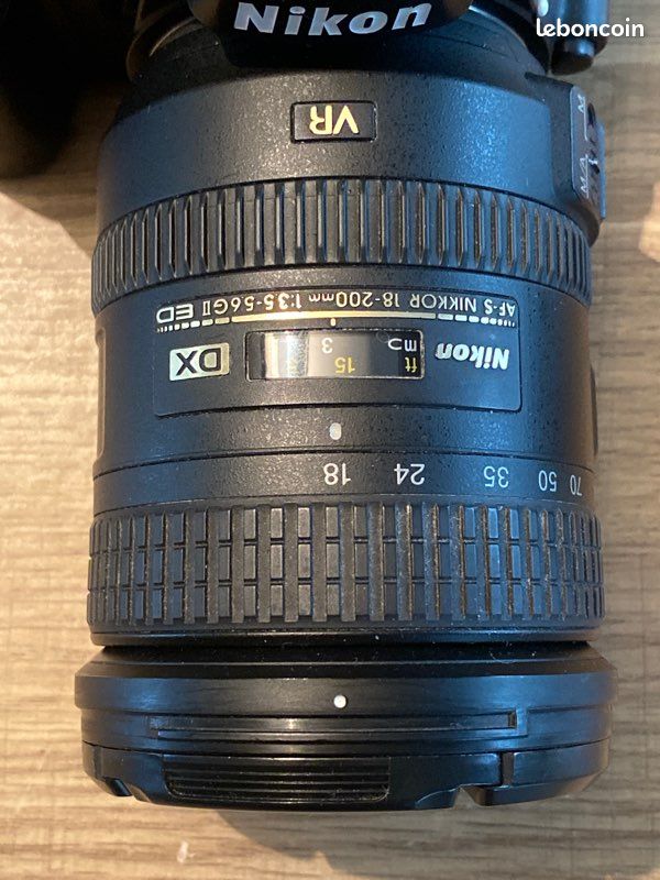 Nikon d3200 + 18-55 + 18-200 comme neuf (image 2)