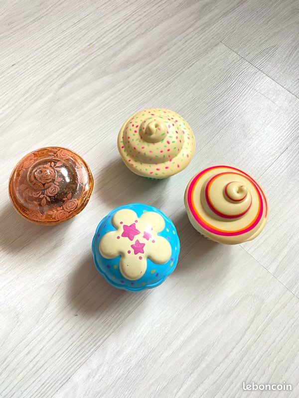 Poupée cupcake (image 5)