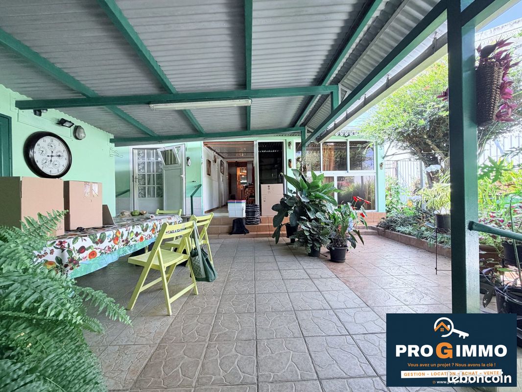 Maison 3 pièces 71 m² · à Le Tampon · 71 m² · 930 €